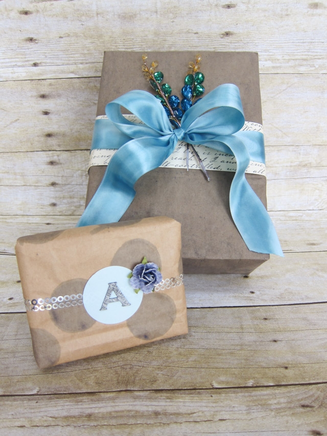 Design Your Own Upcycled Gift Wrap-15