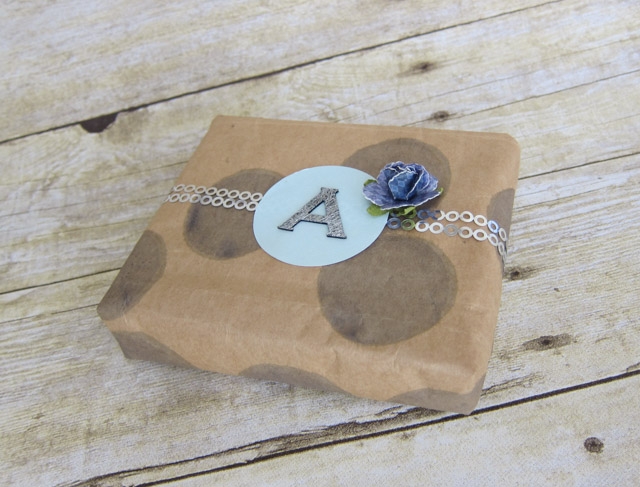 Design Your Own Upcycled Gift Wrap-20