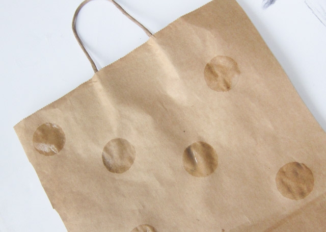 Design Your Own Upcycled Gift Wrap-3