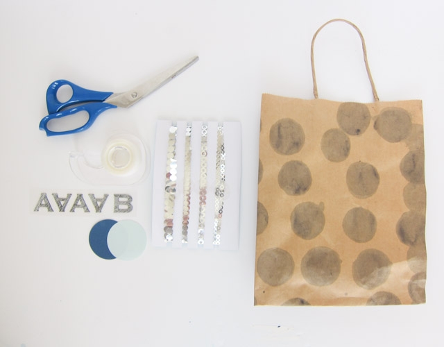 Design Your Own Upcycled Gift Wrap-7