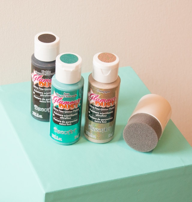 DIY Glitter Dot Canvas Art-1