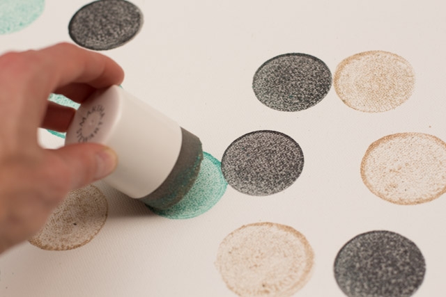 DIY Glitter Dot Canvas Art-4