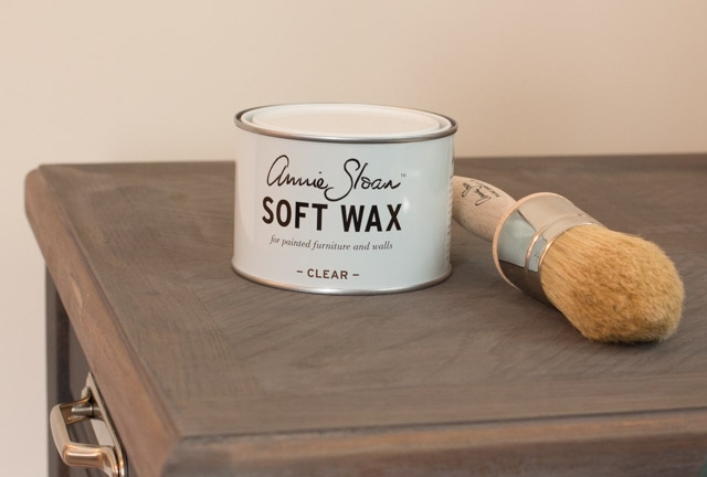Annie Sloan Wax and Brush-1