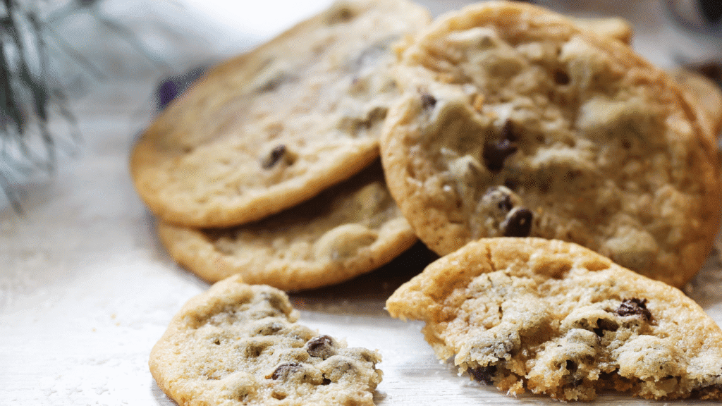 chocolate chip cookies