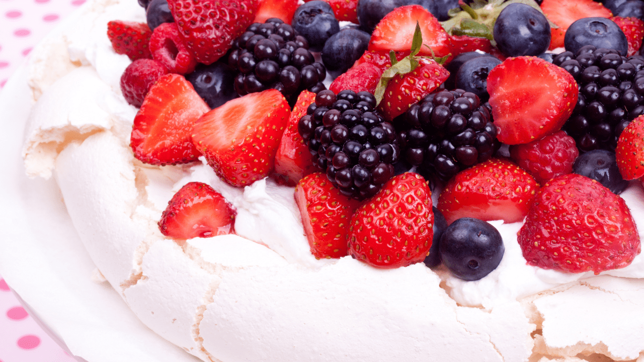 delia smith pavlova