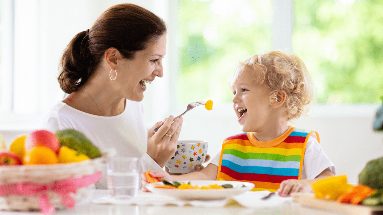 feeding kids
