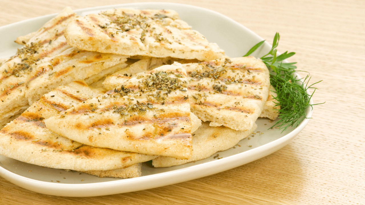 Simple Greek Pitta Bread